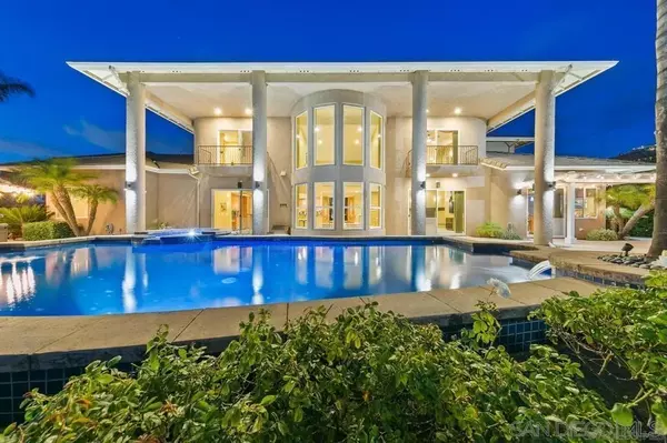 El Cajon, CA 92019,836 Camelot Pkwy