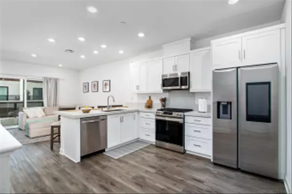 San Diego, CA 92154,2062 Vela Ln