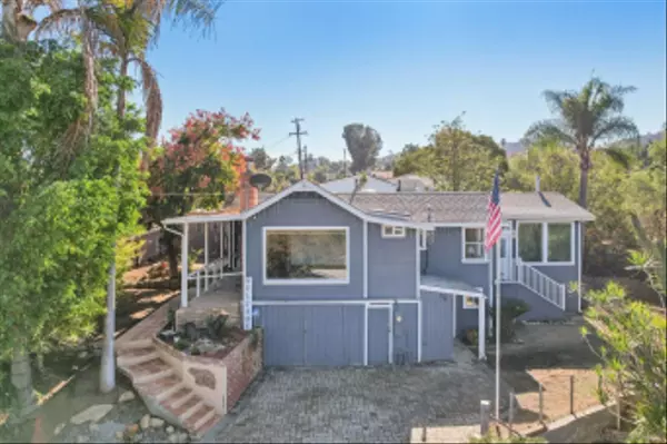 8800 Gardena Rd., Lakeside, CA 92040