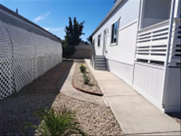 San Marcos, CA 92069,1401 W El Norte Pkwy #282