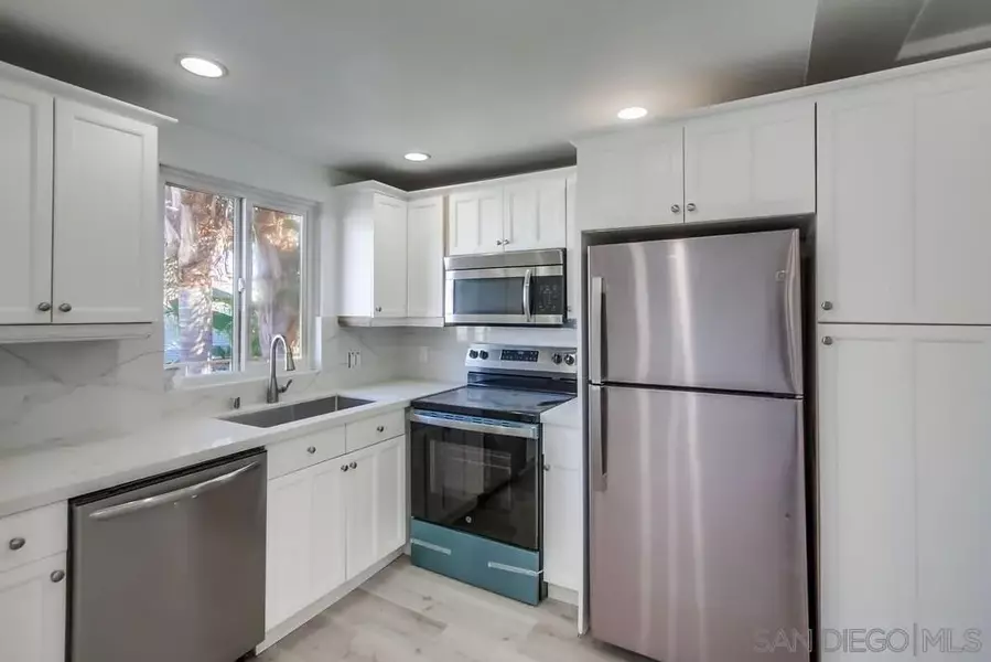 4150 34th St #7, San Diego, CA 92104