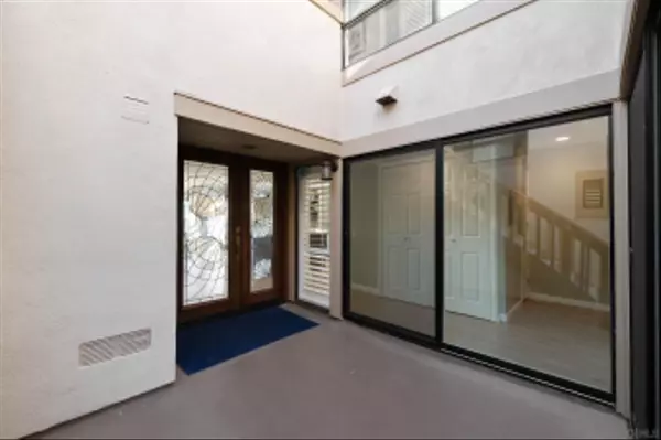 Solana Beach, CA 92075,515 S Sierra Ave #119