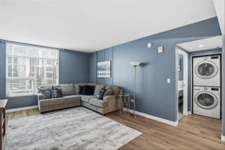 425 W Beech St #314, San Diego, CA 92101