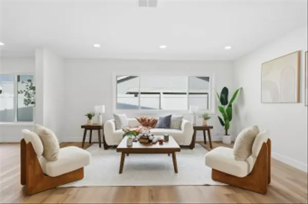 Imperial Beach, CA 91932,1224 Louden Ln