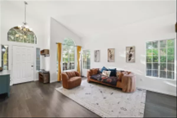 Alpine, CA 91901,2402 Pimlico Place