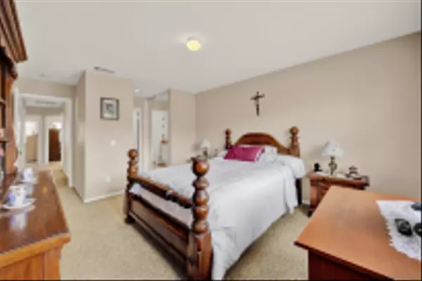 Oceanside, CA 92056,508 Dakota Way