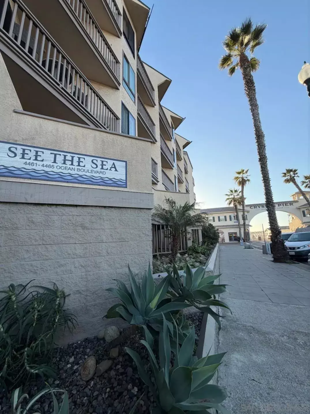 San Diego, CA 92109,4465 Ocean Front #4