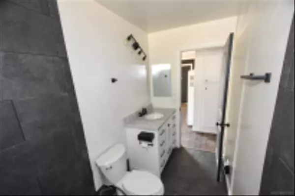 Ramona, CA 92065,842 11th Street