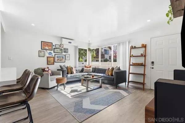 1818 Diamond St, San Diego, CA 92109