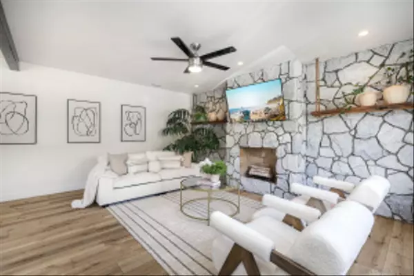 San Diego, CA 92103,3476 Reynard Way