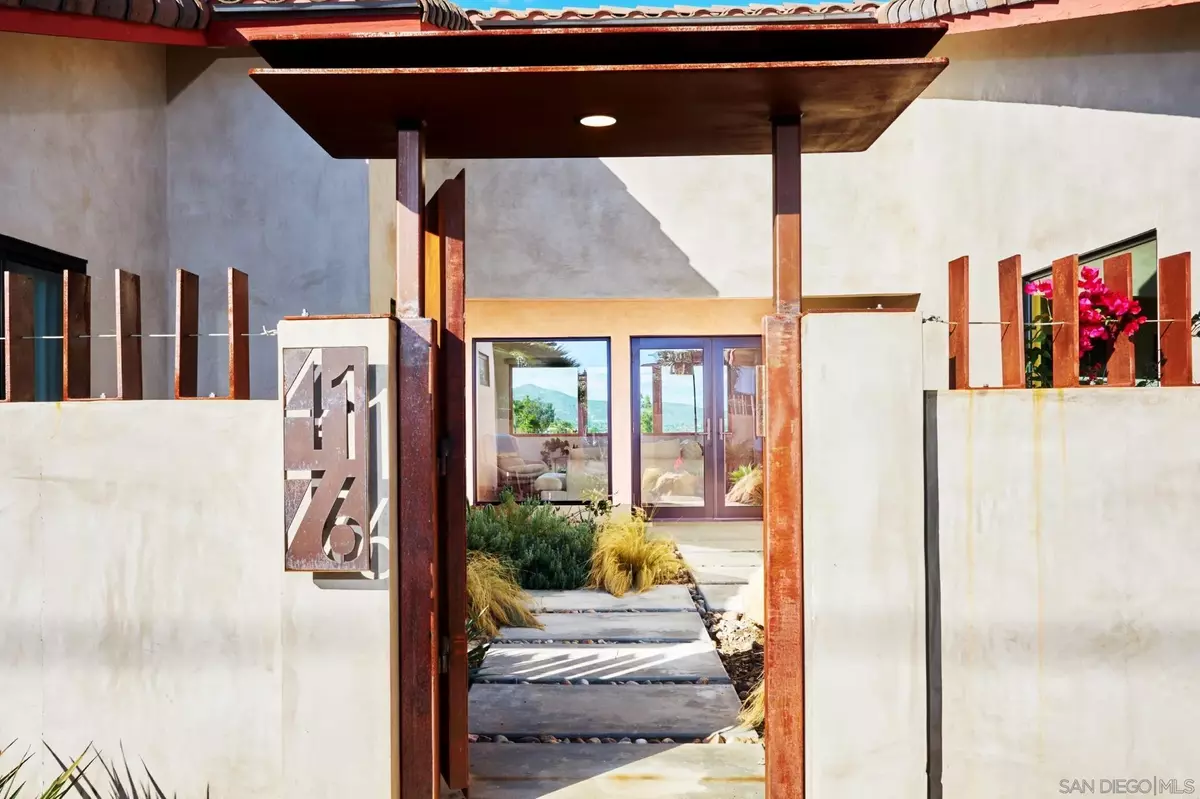 La Mesa, CA 91941,4176 E Arrieta Circle