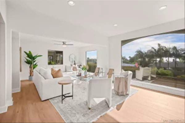 San Diego, CA 92109,1712 Beryl St