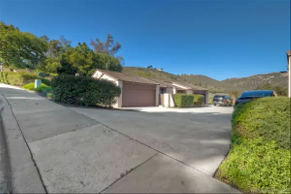 Escondido, CA 92026,2049 Golden Circle Dr