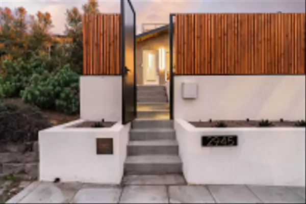 2945 B St, San Diego, CA 92102