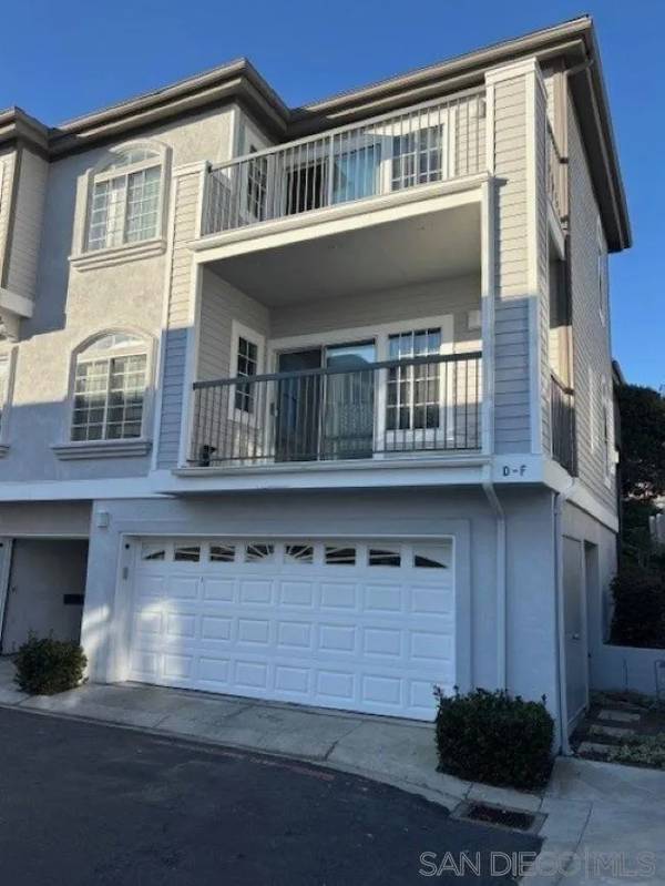 La Jolla, CA 92037,8641 Via Mallorca #Unit D