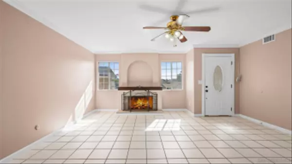 San Diego, CA 92114,8410 Innsdale Ln