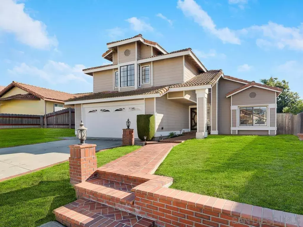 San Diego, CA 92129,8881 La Cartera St