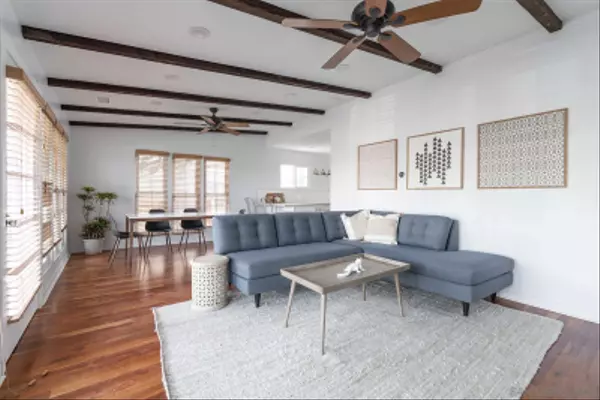 San Diego, CA 92107,4851 Narragansett Ave