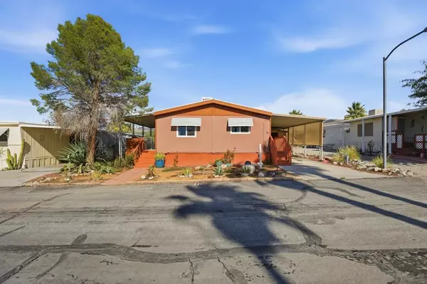 17625 Langlois ##16, Dessert Hot Springs, CA 92240