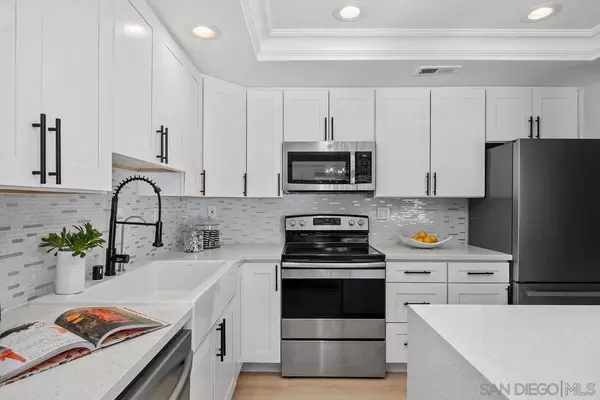 Solana Beach, CA 92075,524 Via De La Valla H