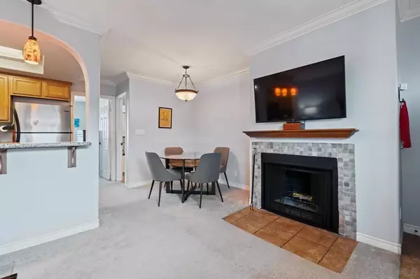 San Diego, CA 92115,4230 48th St #9