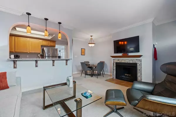 San Diego, CA 92115,4230 48th St #9