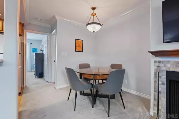 San Diego, CA 92115,4230 48th St #9