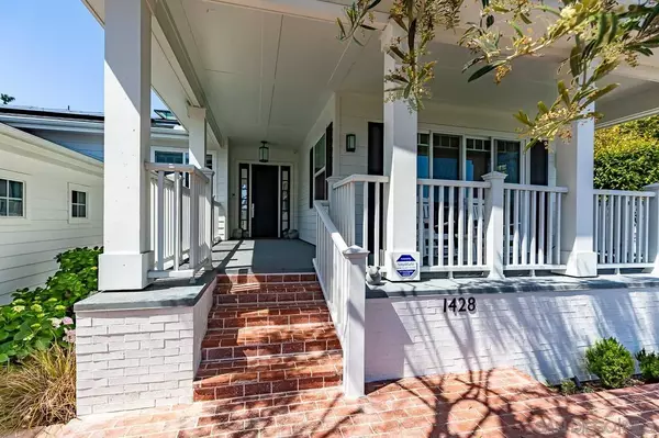 La Jolla, CA 92037,1428 Cottontail