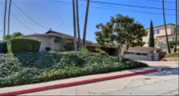 San Diego, CA 92106,3125 Qualtrough