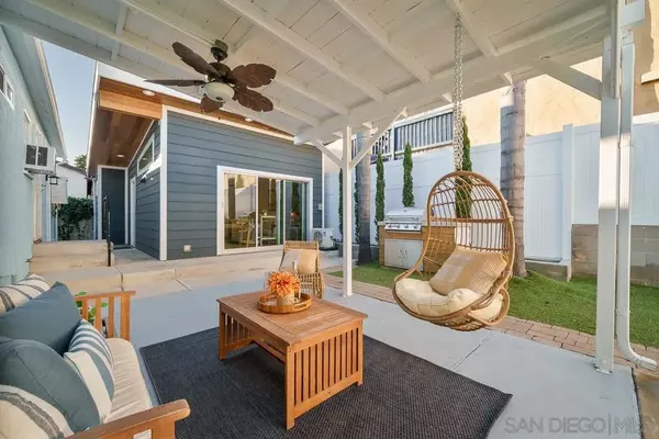 1656 Pacific Beach Dr #B, San Diego, CA 92109