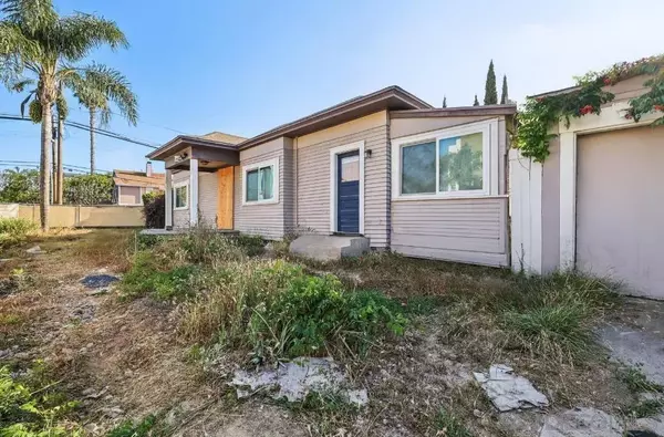 San Diego, CA 92103,4104 Georgia Street