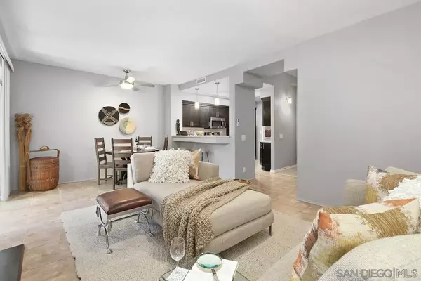 San Diego, CA 92122,7274 Shoreline Dr #118