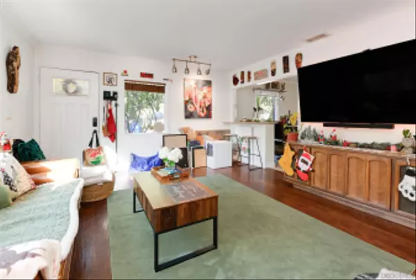 San Diego, CA 92104,3455 Landis St