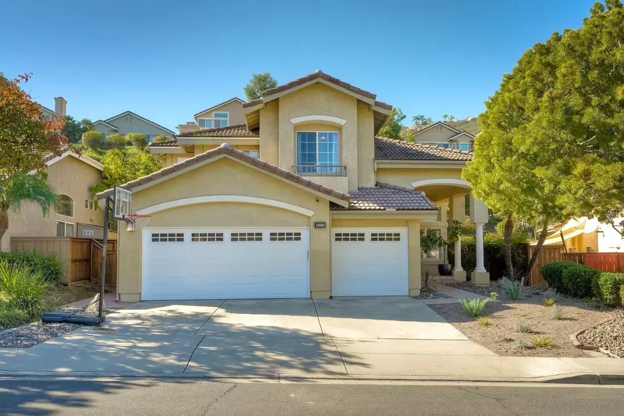 13660 Lindamere Ln, San Diego, CA 92128