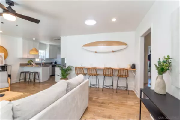 San Diego, CA 92104,4175 35th St