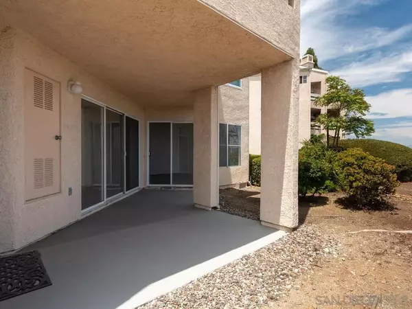 San Diego, CA 92111,7087 Camino Degrazia #141