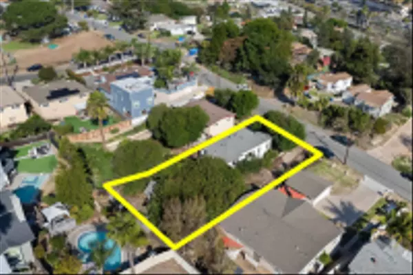 Lemon Grove, CA 91945,2240-42 El Prado Avenue