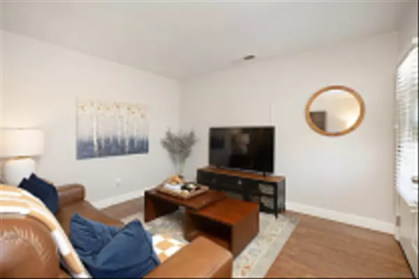 Spring Valley, CA 91977,8823 Kelburn Ave