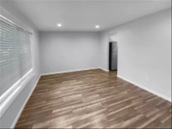 Chula Vista, CA 91910,630 J St