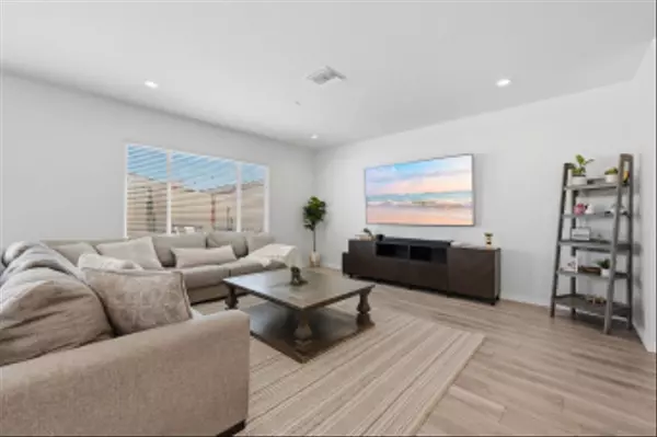 Winchester, CA 92596,29078 Long Horn Ln