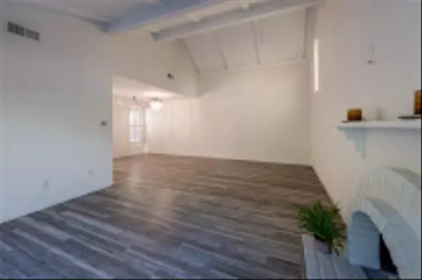 San Diego, CA 92128,12780 Avenida La Valencia #163