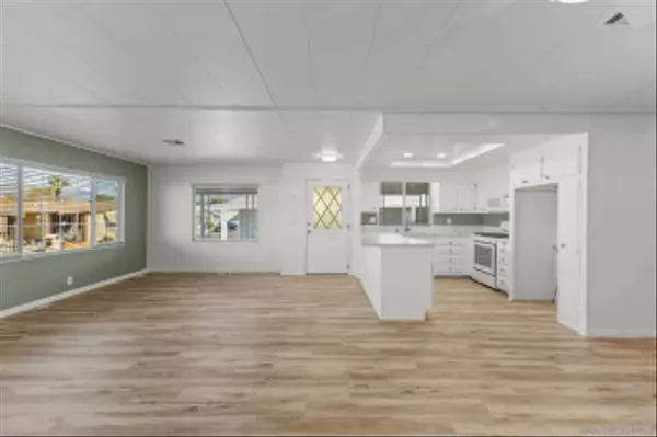 Hemet, CA 92545,601 N Kirby St #246