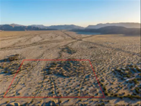 Borrego Springs, CA 92004,Split Mountain Rd #40