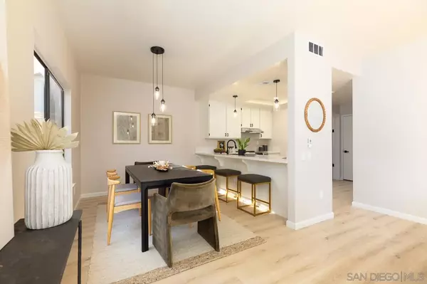 Carlsbad, CA 92010,3618 Milford Place