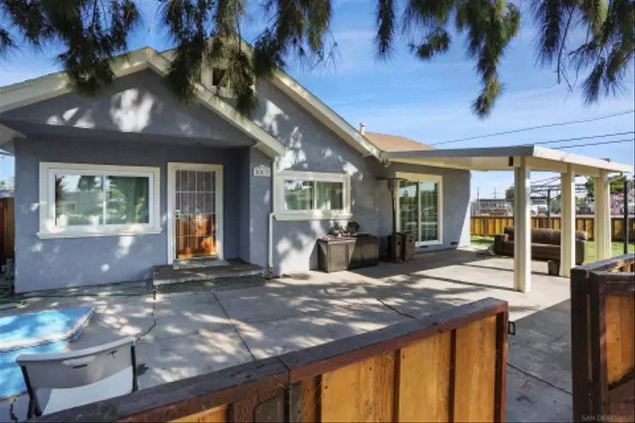 553 3rd Ave, Redwood City, CA 94063