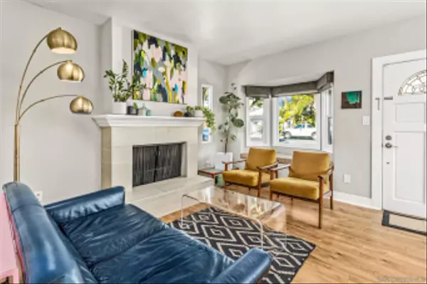 San Diego, CA 92116,4081 Meade Ave