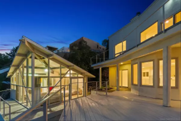 La Mesa, CA 91941,10595 Russell Road