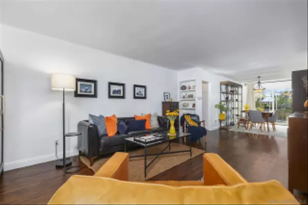 San Diego, CA 92115,5629 Adelaide Ave