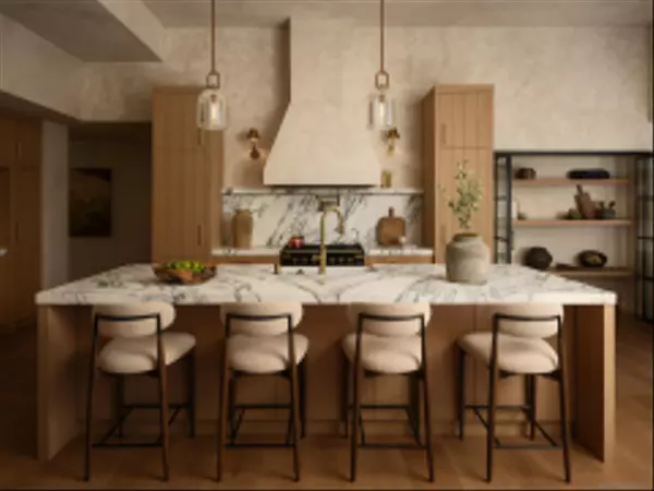 La Jolla, CA 92037,8901 Nottingham Place