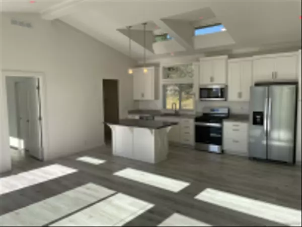 1255 Rhea Place #B, Vista, CA 92084